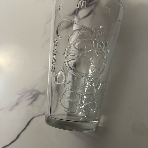 NEW McDonalds Hello Kitty & Snoopy Peanuts Glass Collector Cup - Picture 7 of 9